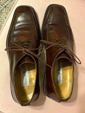 Brown Leather Lace-Up Derby Shoes
